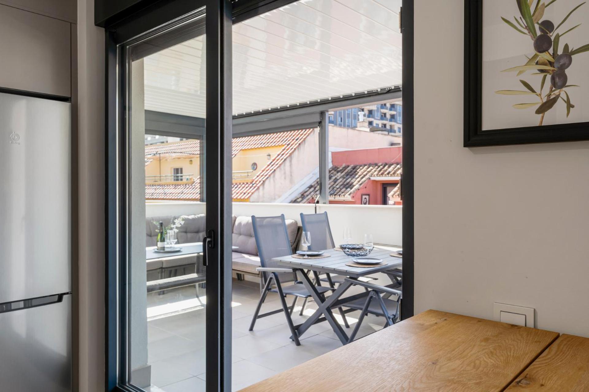 Apartamento Sunny Penthouse In By Costarentals - Ref 215 *