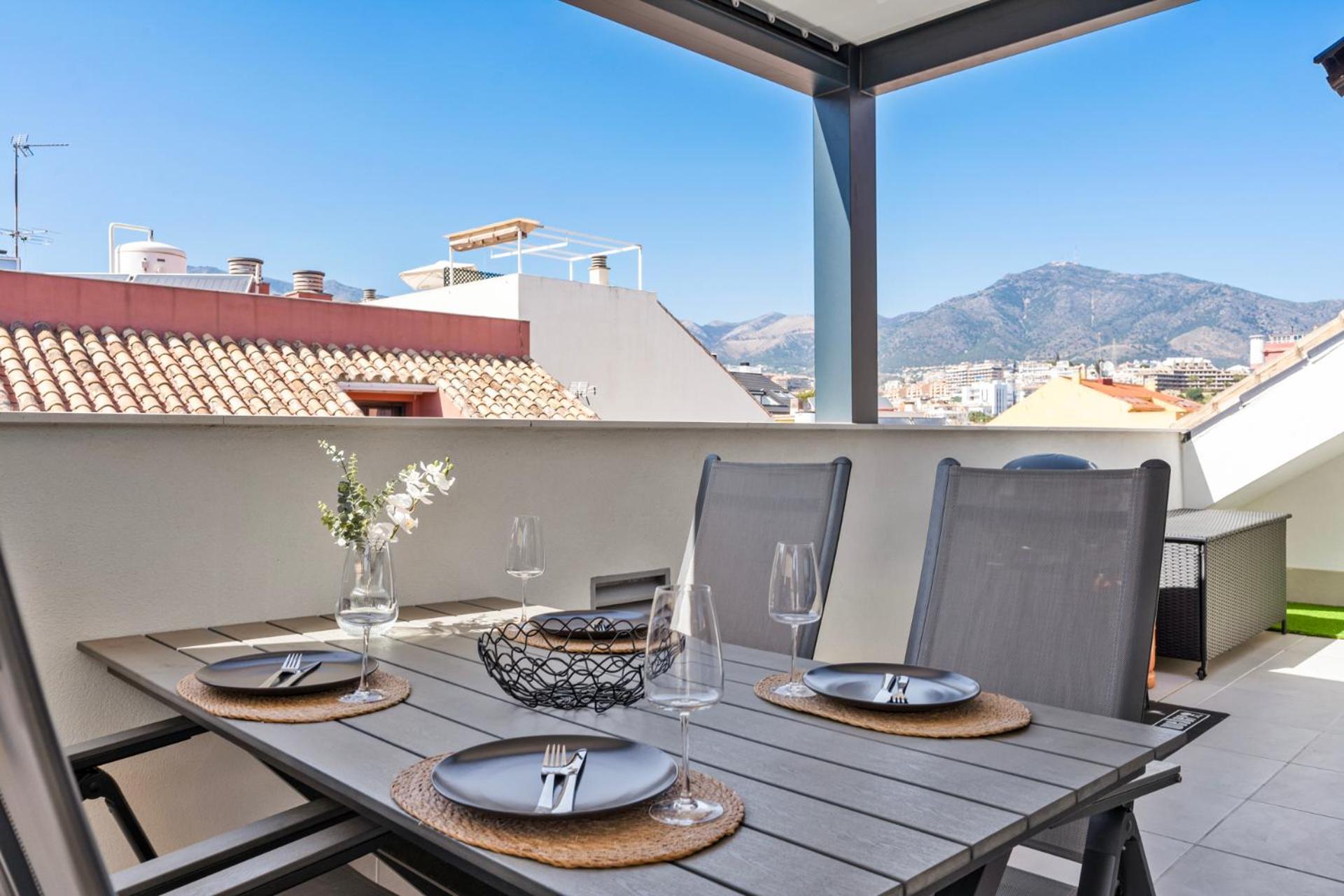 Sunny Penthouse In By Costarentals - Ref 215 Apartamento Fuengirola
